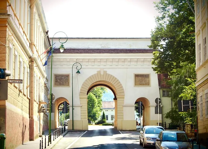 Charming - Heart Of Poarta Schei