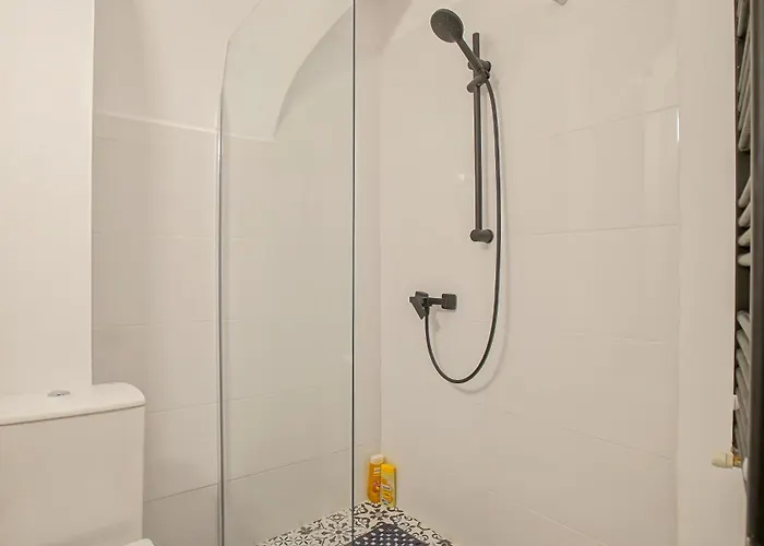 Apartment Charming - Heart Of Poarta Schei *