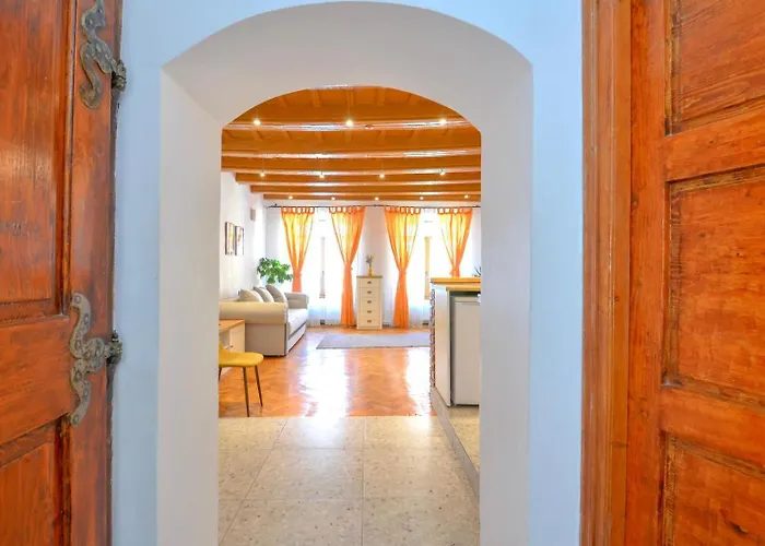 Charming - Heart Of Poarta Schei Apartment *